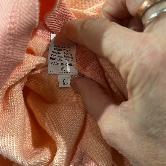 Weekender Pullover - Picture 5 of 5